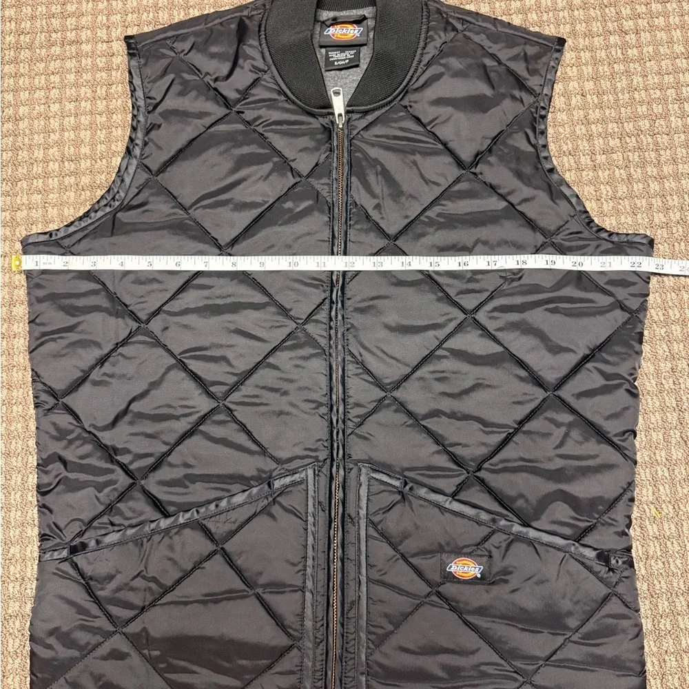 Dickies Black Diamond Quilted Vest Sz Sm Like New